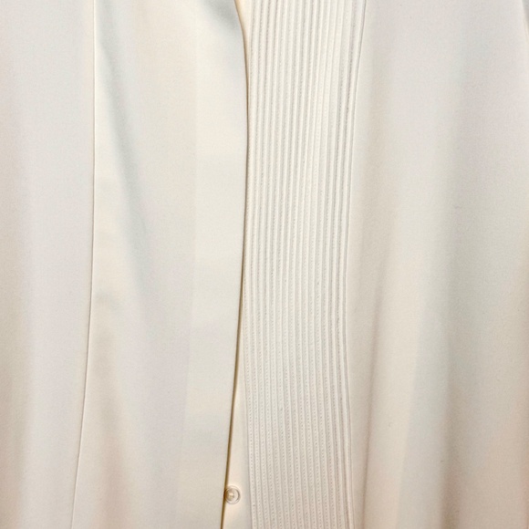 Pretty Pintuck Sheer Poly Blend Ladies Long Sleeve Cream Blouse, Size Small - Picture 4 of 7